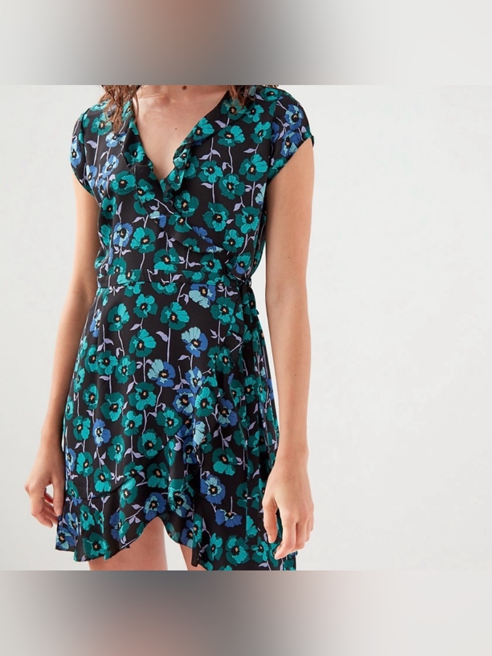 NEW Sunday Best Savoy Wrap Dress Green Ruffled Floral Mini Size 0